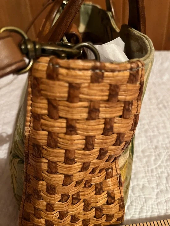 Fossil Tropical Palm Print Shoulder Bag in Green and Brown - Picture 10 of 10